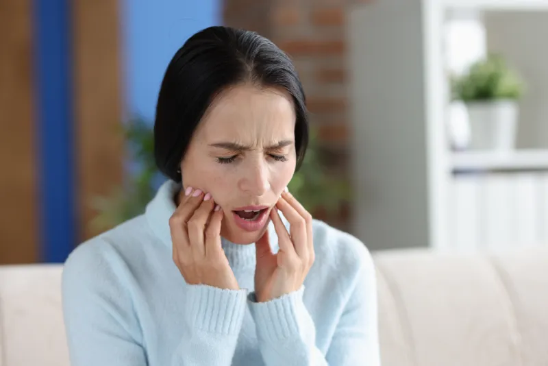 image portraying jaw pain